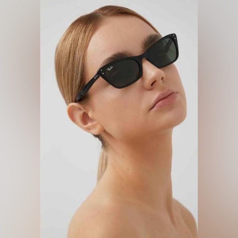 Ray-Ban Black Cat-Eye Sunglasses